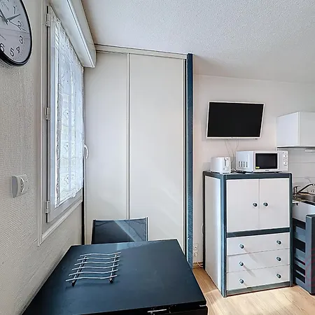 Lumineux Proche Centre-ville De Lamalou, Wifi, Balcon - Fr-1-451-221 Apartmán *